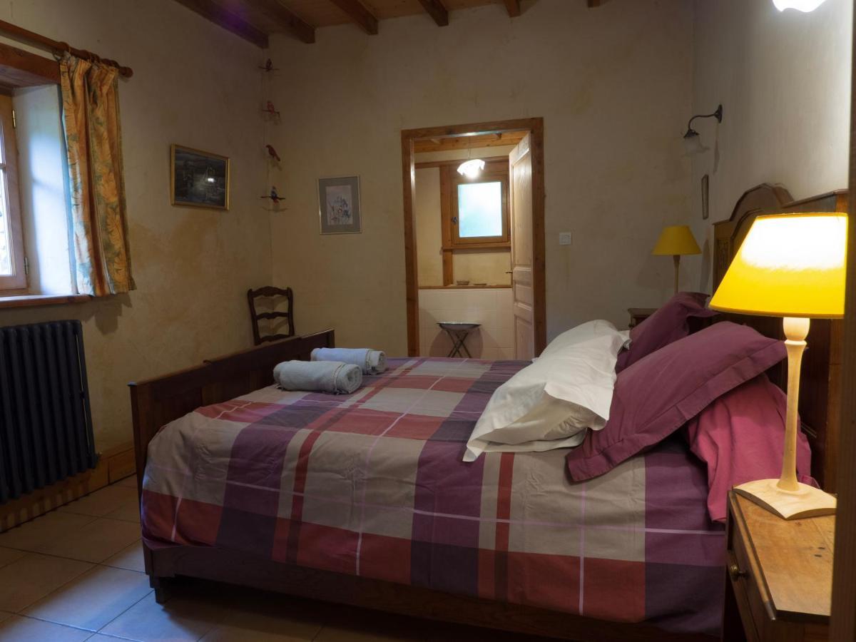 Bed and Breakfast Au Fil Des Saisons Les Cotes de Corps Экстерьер фото